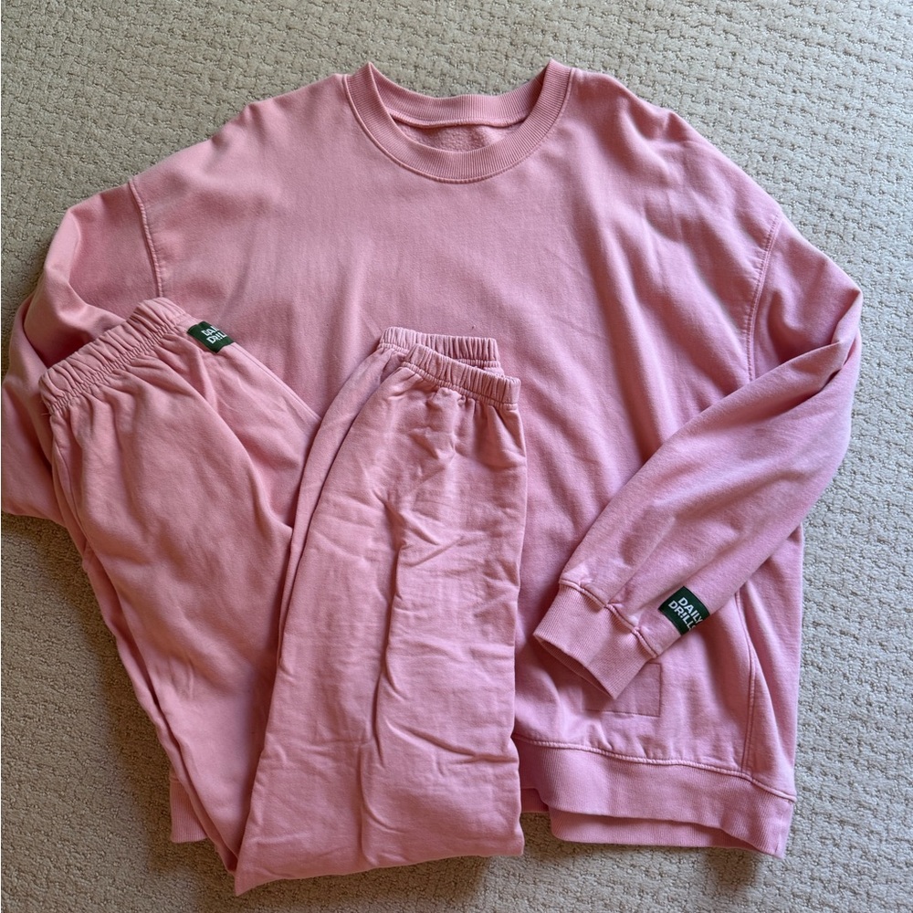 DAILY DRILLS DUSTY ROSE FLEECE SET